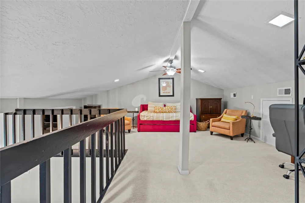 59 Hideaway Drive Friendswood, TX 77546