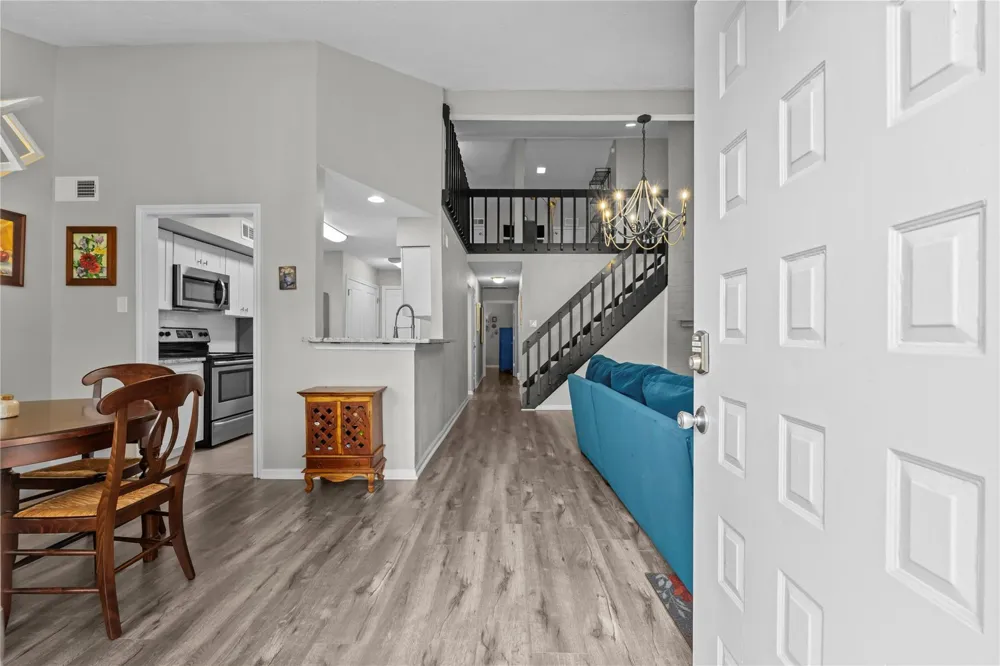 59 Hideaway Drive Friendswood, TX 77546