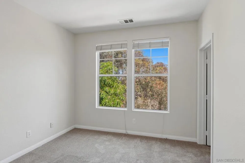 750 Harbor Cliff Way #105 Oceanside, CA 92054