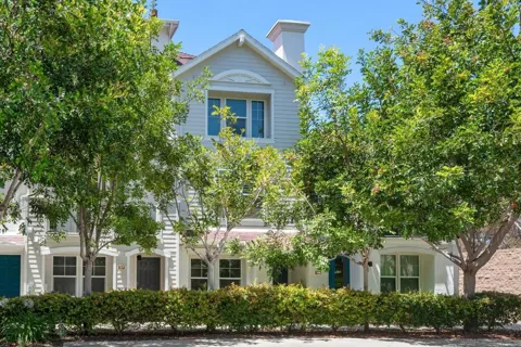 750 Harbor Cliff Way #105