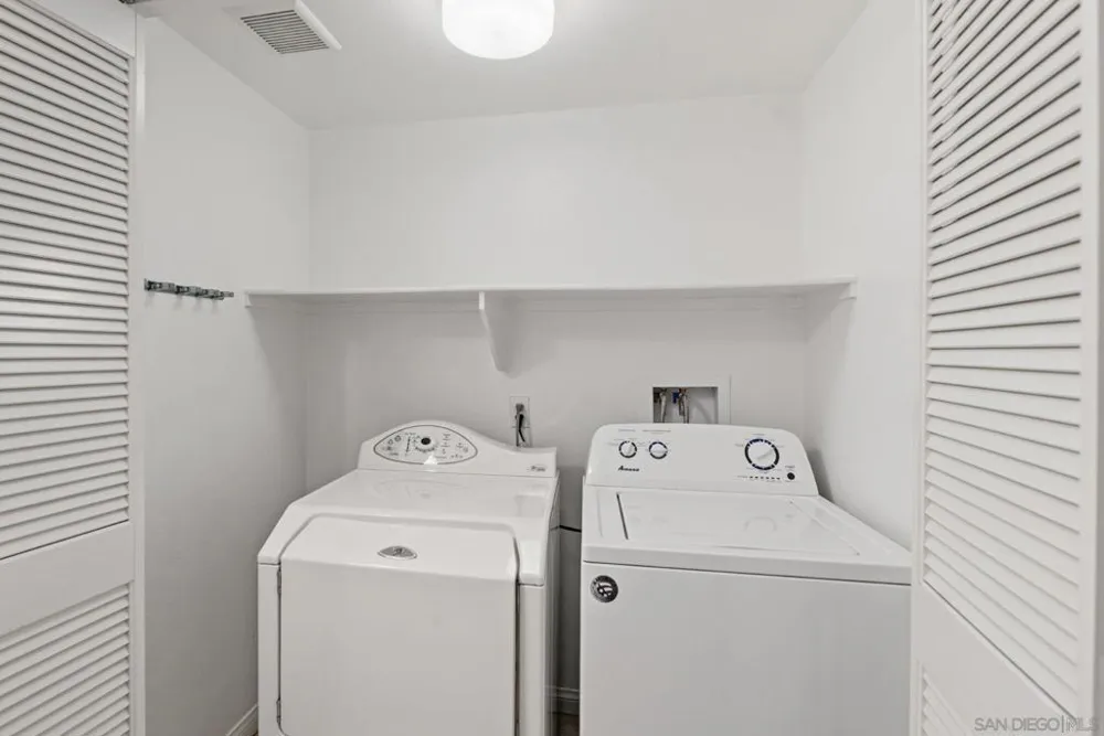 750 Harbor Cliff Way #105 Oceanside, CA 92054