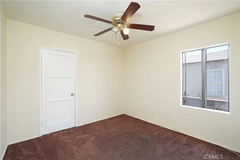 2458 Gaspar Avenue Commerce, CA 90040