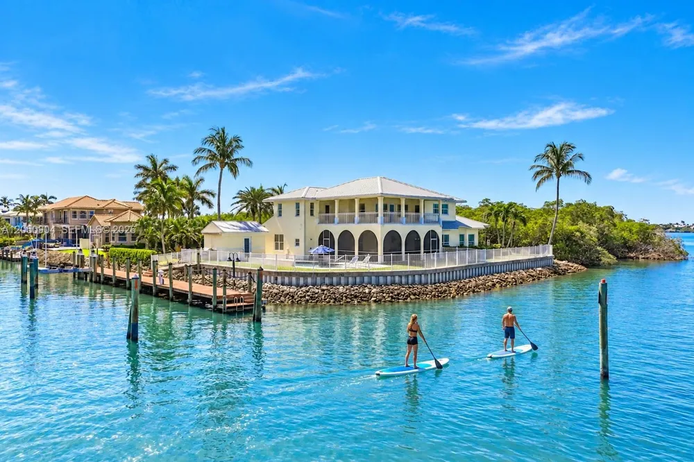 4105 NE Rigels Cove Way Jensen Beach, FL 34957