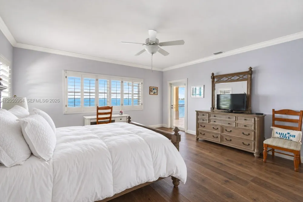 4105 NE Rigels Cove Way Jensen Beach, FL 34957