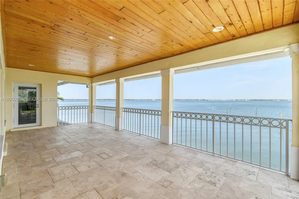 4105 NE Rigels Cove Way Jensen Beach, FL 34957