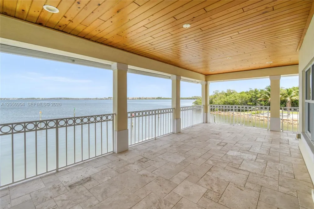 4105 NE Rigels Cove Way Jensen Beach, FL 34957