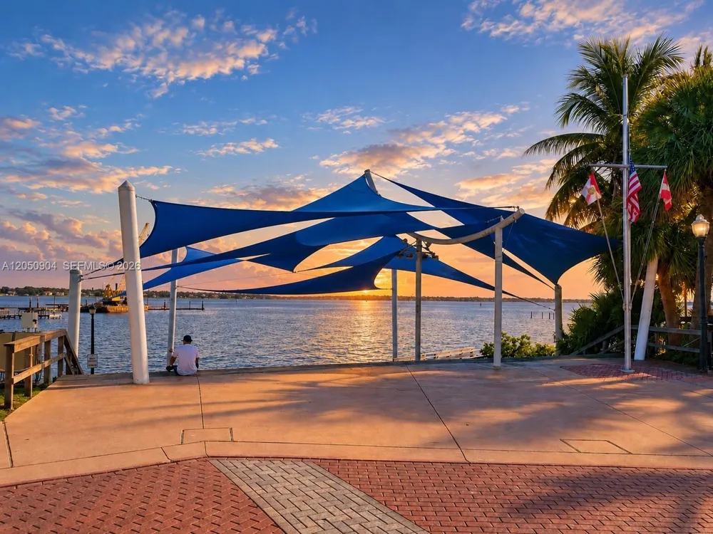 4105 NE Rigels Cove Way Hutchinson Island, FL 34957