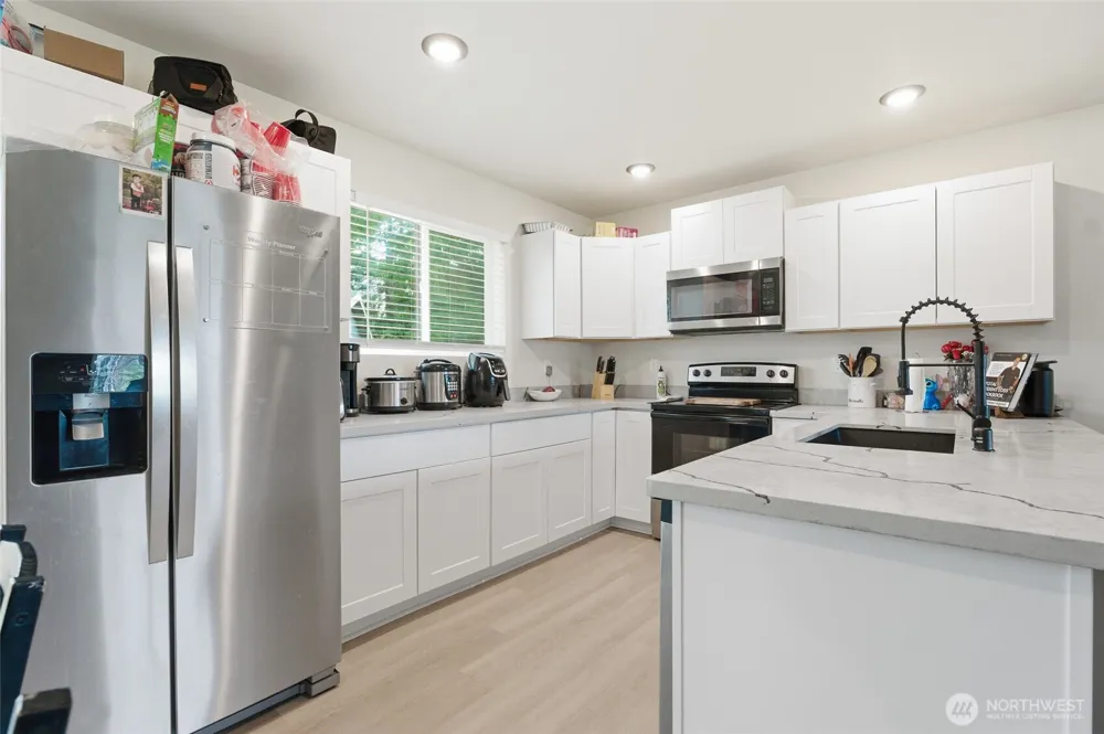 6214 Knoble Road E Spanaway, WA 98387