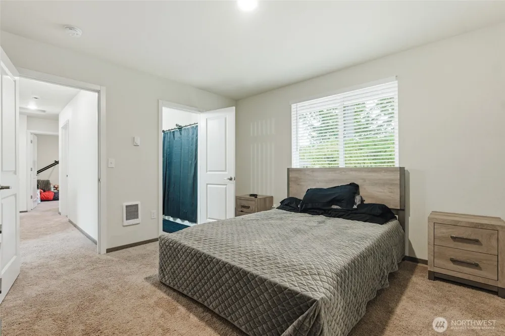 6214 Knoble Road E Spanaway, WA 98387