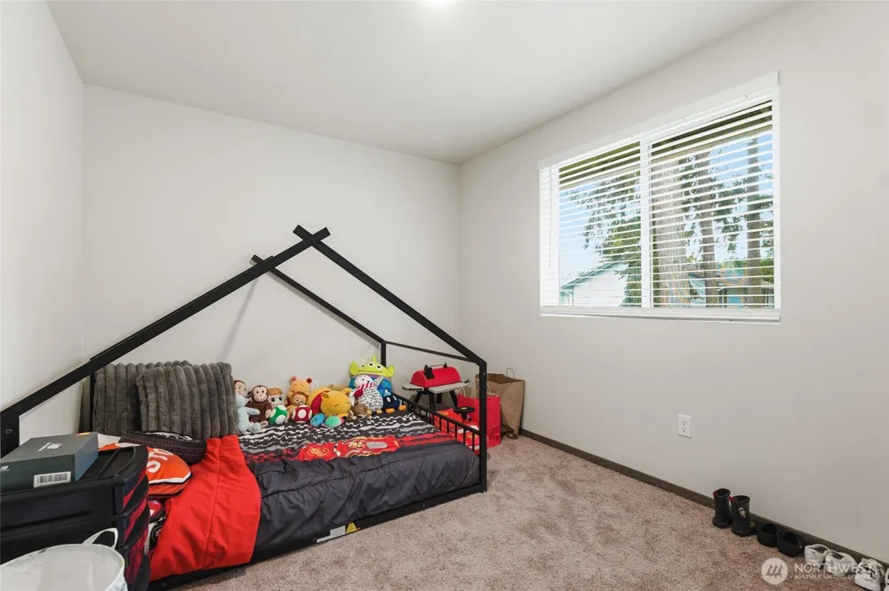 6214 Knoble Road E Spanaway, WA 98387