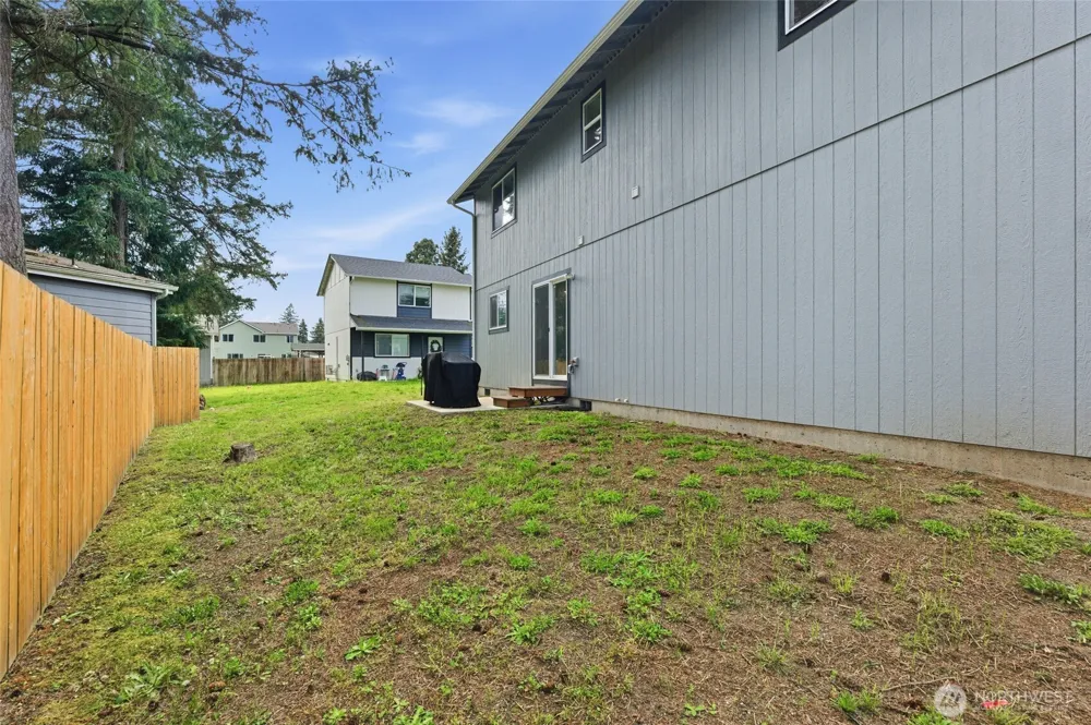 6214 Knoble Road E Spanaway, WA 98387