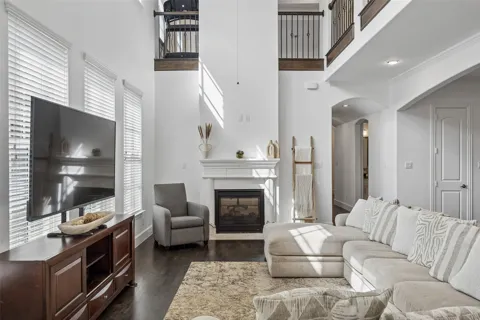 1022 Shadyside Lane