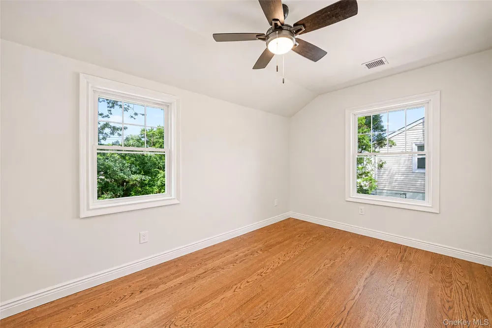 52 Norfeld Boulevard Elmont, NY 11003