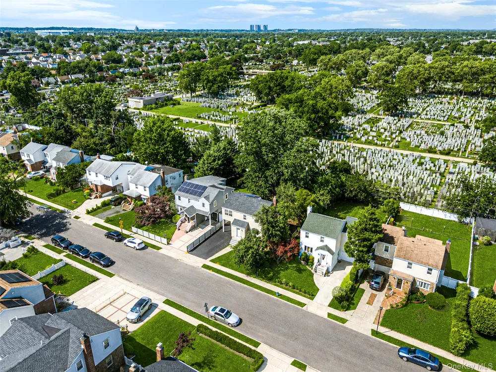 52 Norfeld Boulevard Elmont, NY 11003