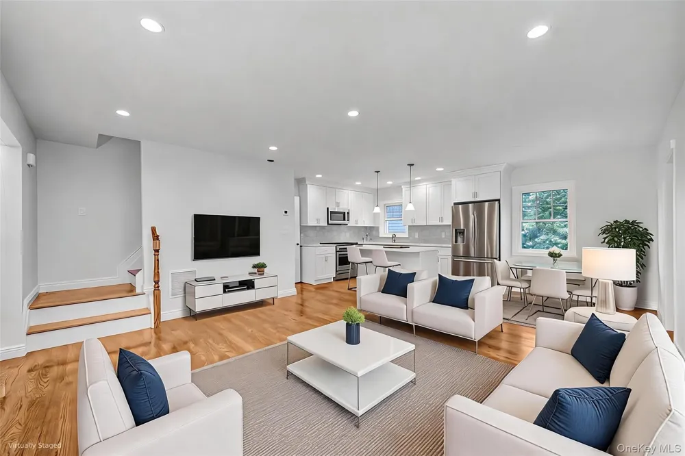 52 Norfeld Boulevard Elmont, NY 11003