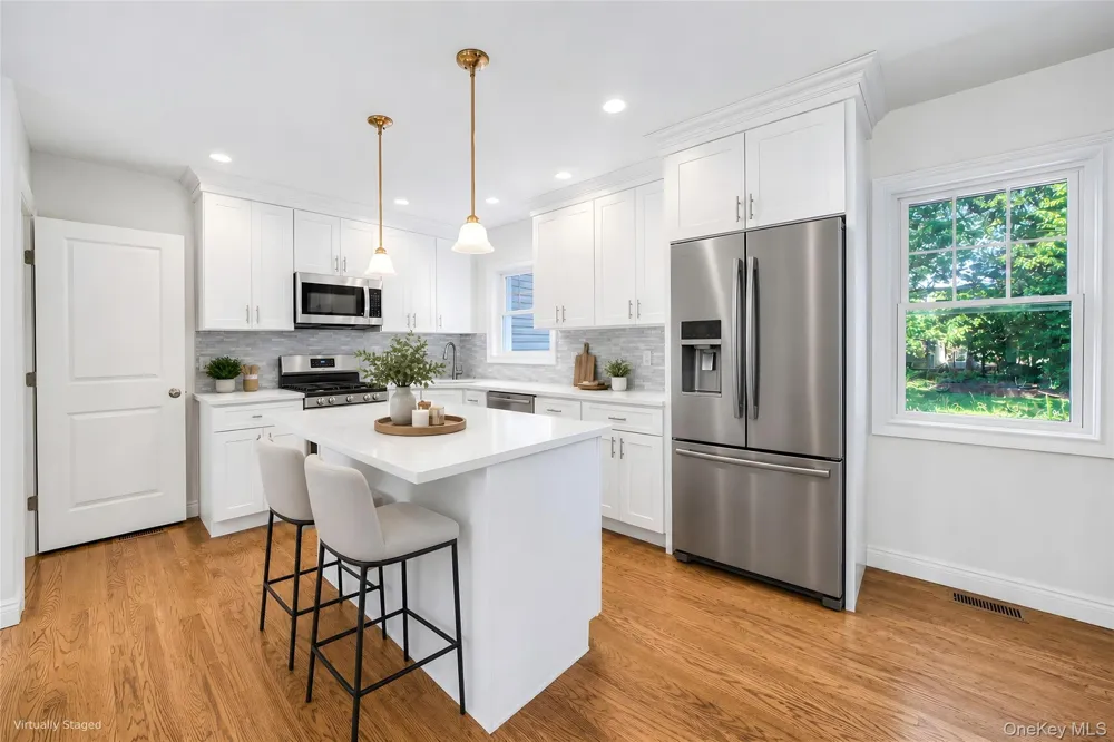 52 Norfeld Boulevard Elmont, NY 11003