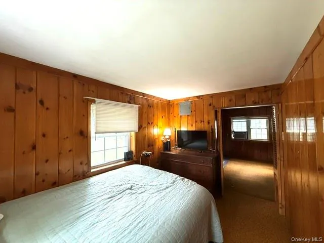 179 W Mohican Trail Glen Spey, NY 12737