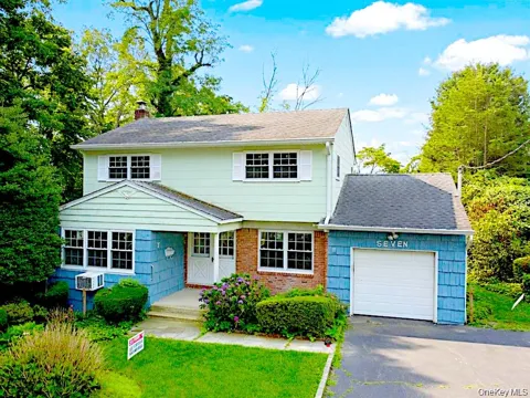 7 Locust Street