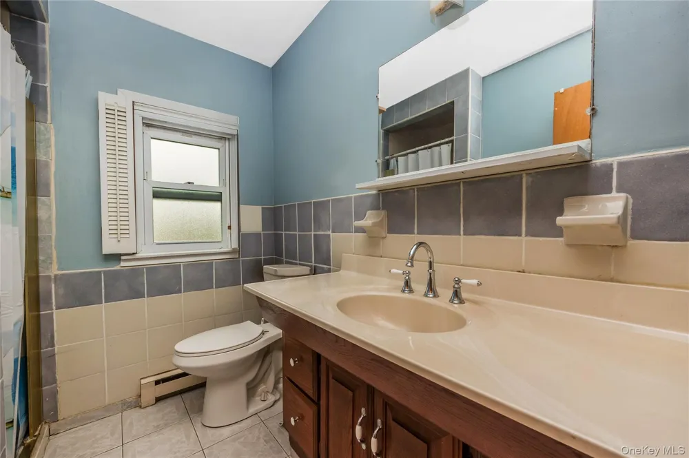 57 Overton Street Freeport, NY 11520