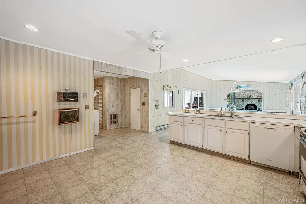 1520 Meday Avenue Mattituck, NY 11952