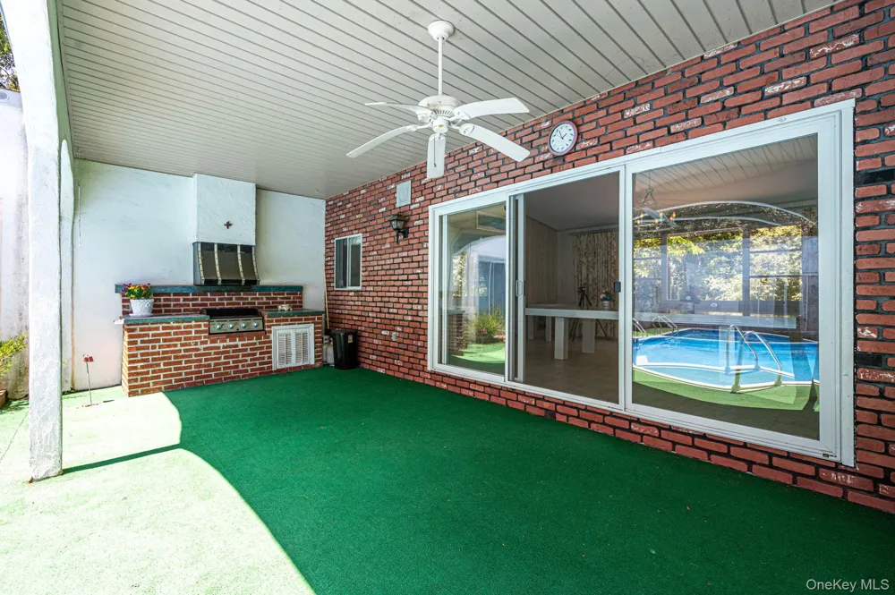 1520 Meday Avenue Mattituck, NY 11952