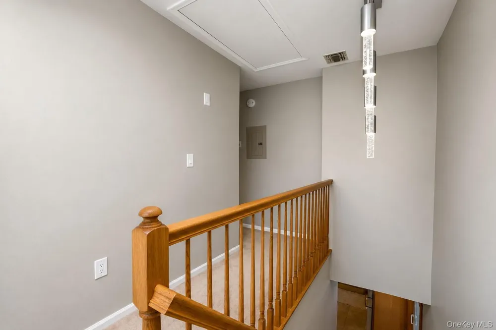 124 Reid Ave Staten Island, NY 10305