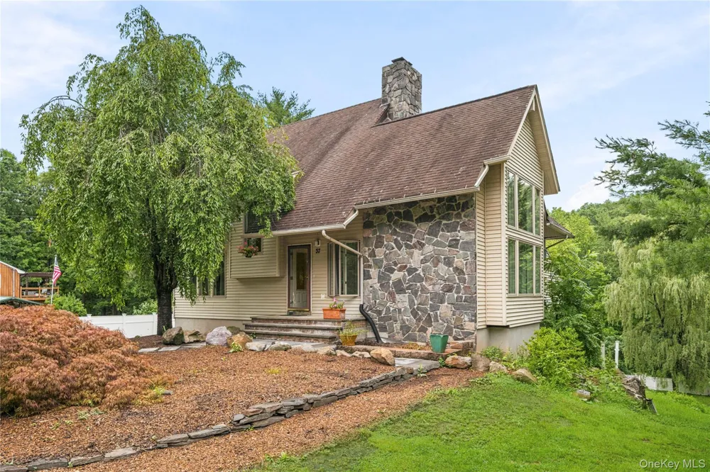 37 Rumsey Road Greenwood Lake, NY 10925