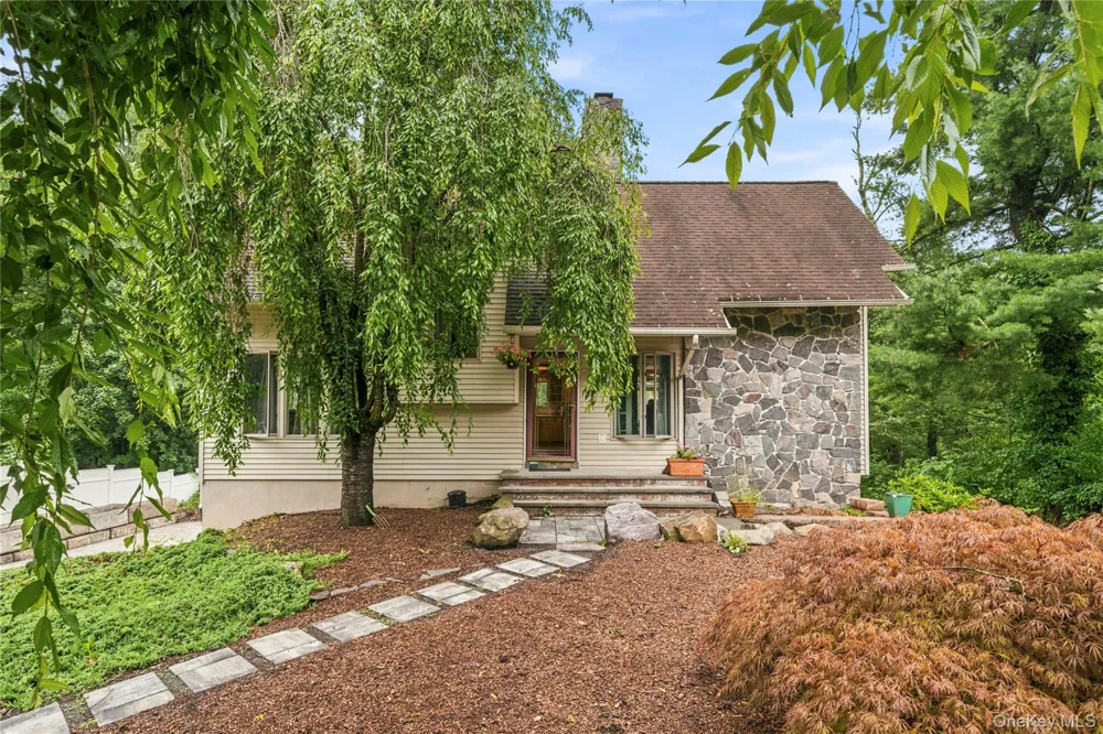 37 Rumsey Road Greenwood Lake, NY 10925