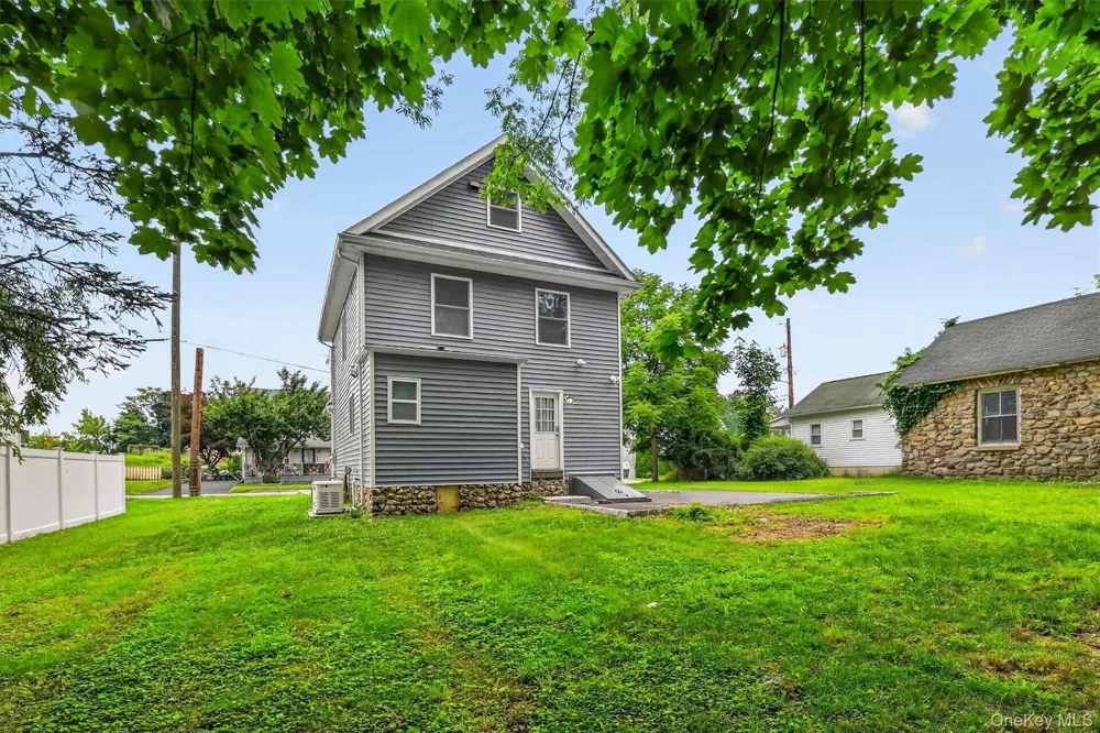 11 Harrison Street Garnerville, NY 10923
