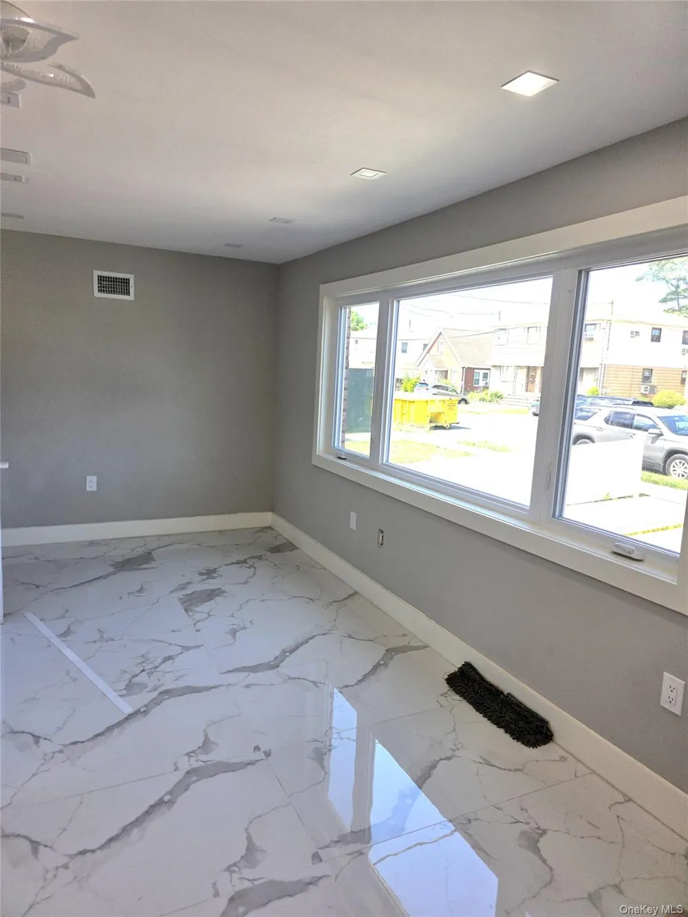 14617 229th Street Springfield Gardens, NY 11413