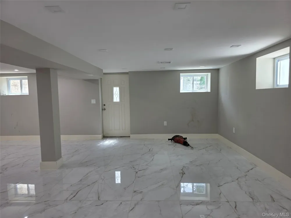 14617 229th Street Springfield Gardens, NY 11413