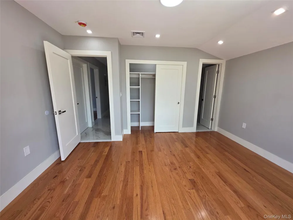 14617 229th Street Springfield Gardens, NY 11413