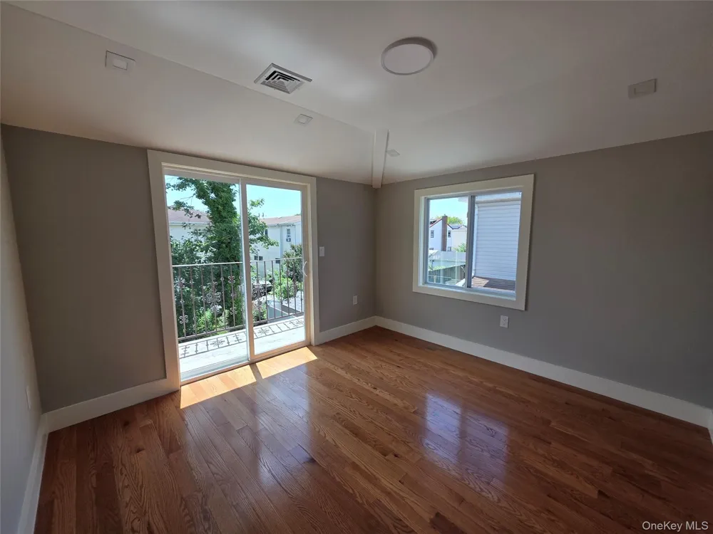 14617 229th Street Springfield Gardens, NY 11413