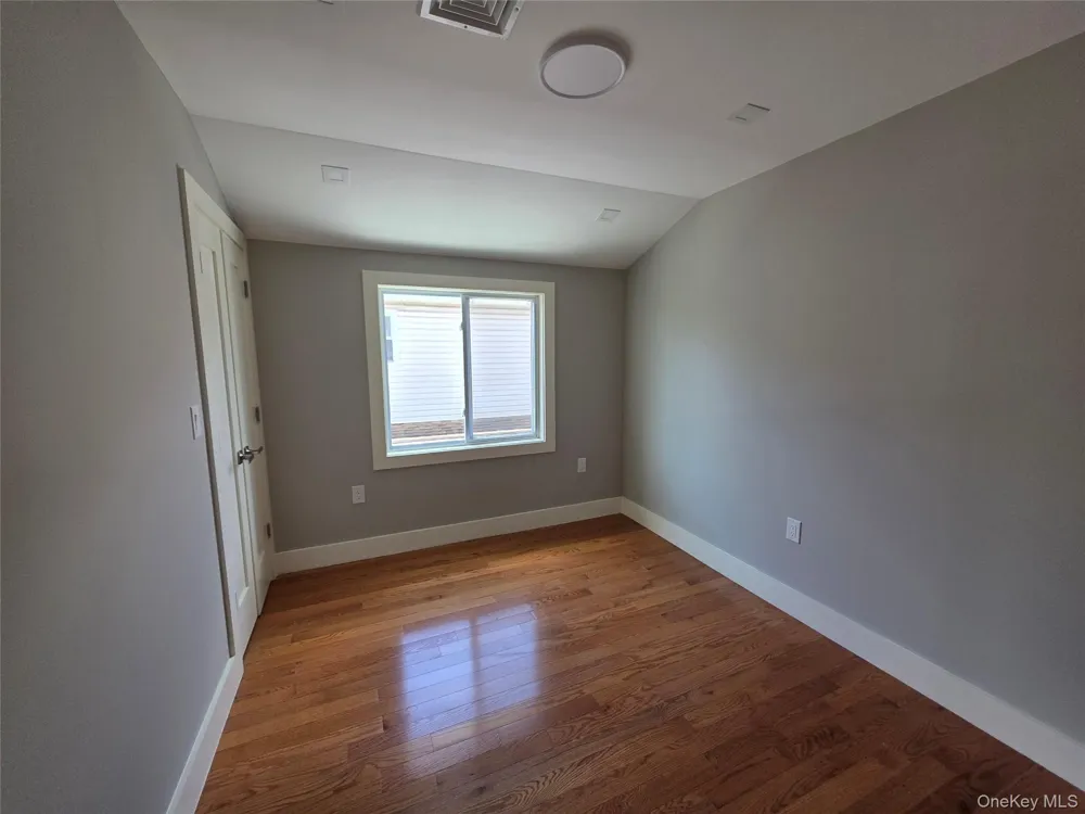 14617 229th Street Springfield Gardens, NY 11413