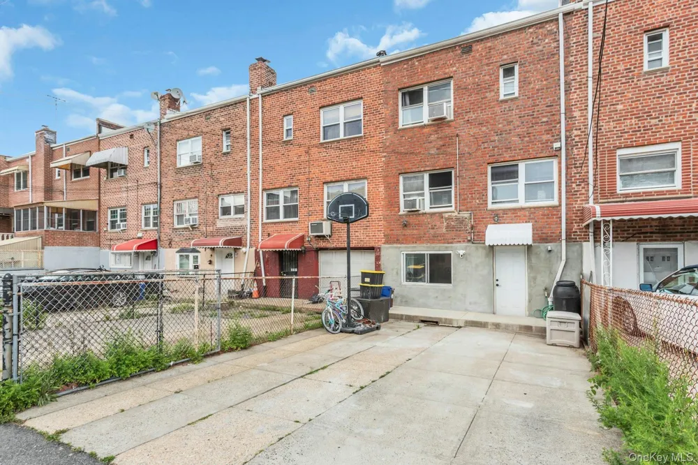 2432 87th Street East Elmhurst, NY 11369