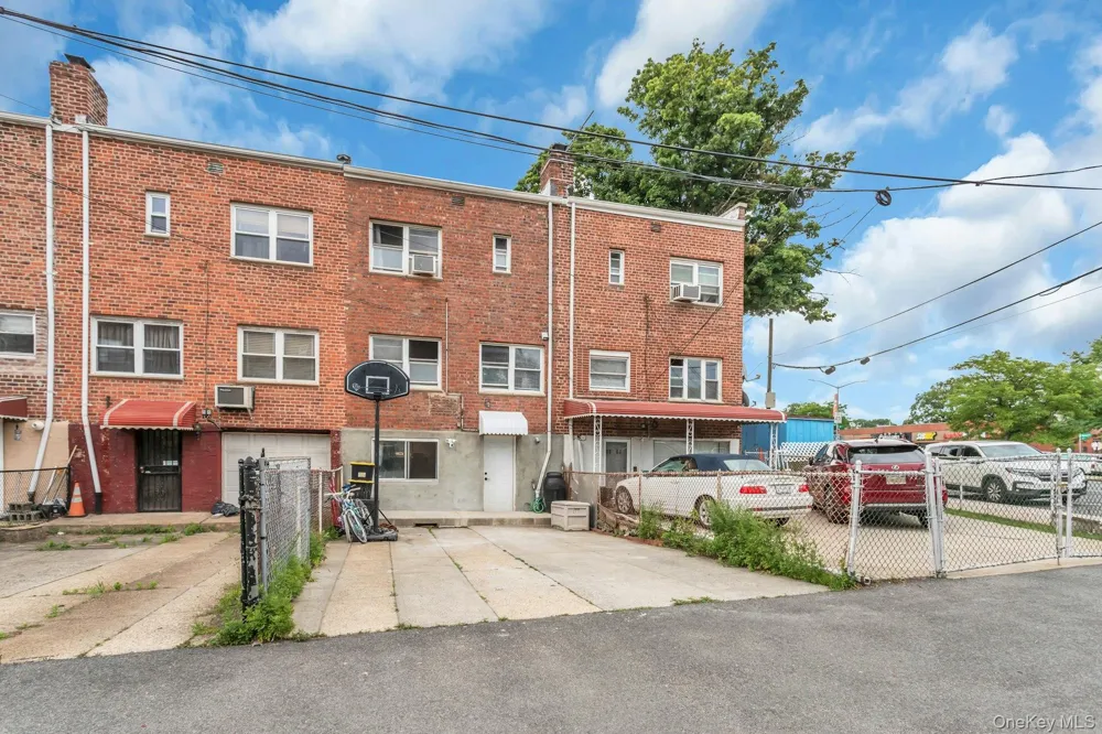 2432 87th Street East Elmhurst, NY 11369