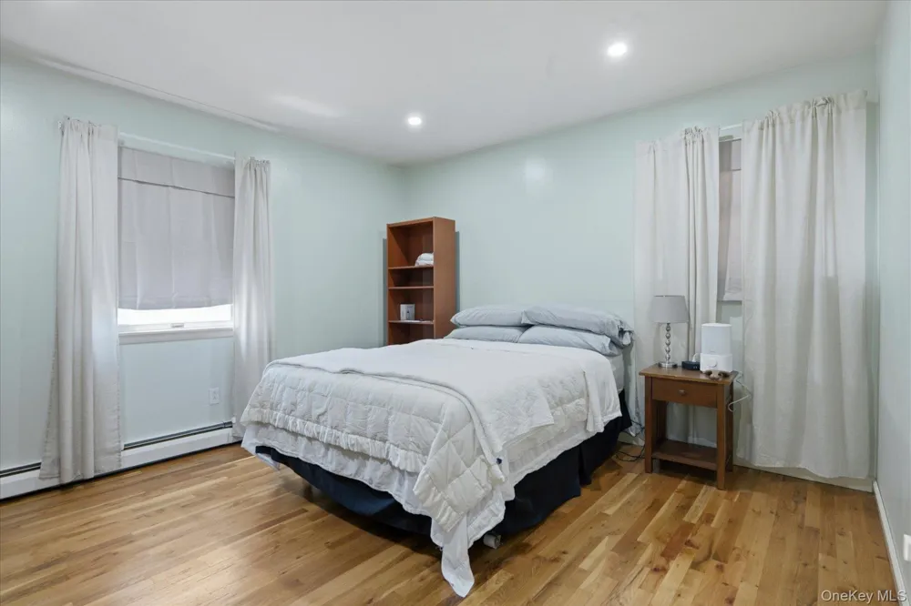 156 Lea Ann Terrace Wantagh, NY 11793