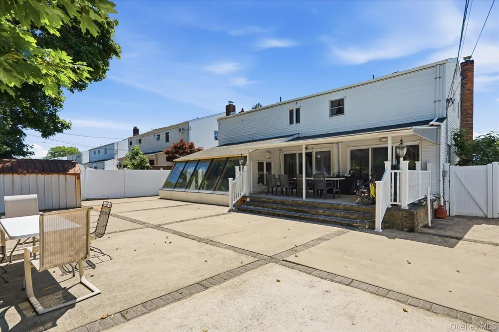 156 Lea Ann Terrace Wantagh, NY 11793