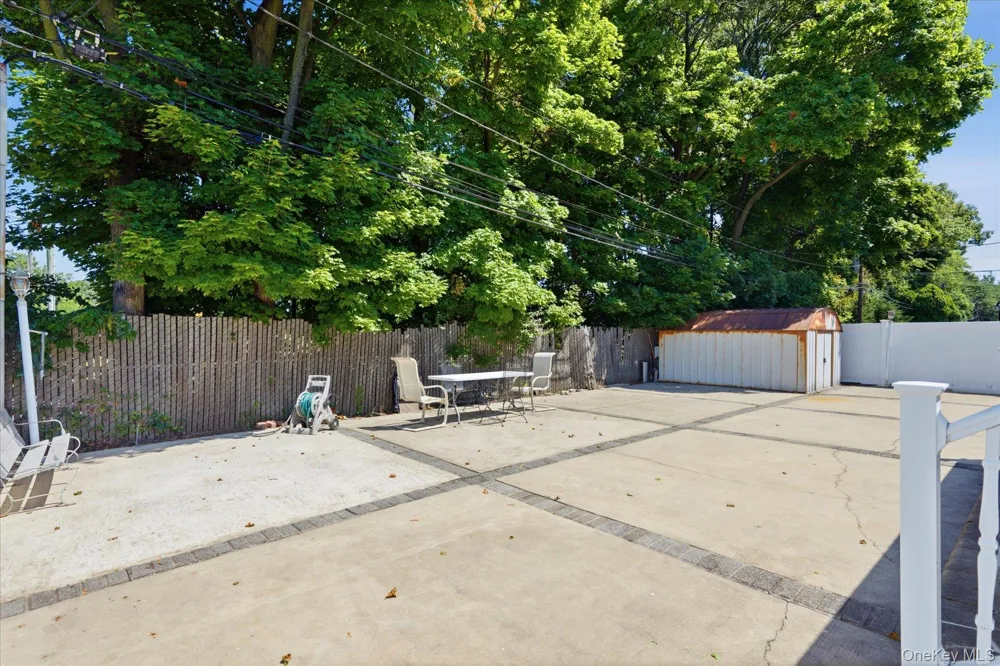 156 Lea Ann Terrace Wantagh, NY 11793