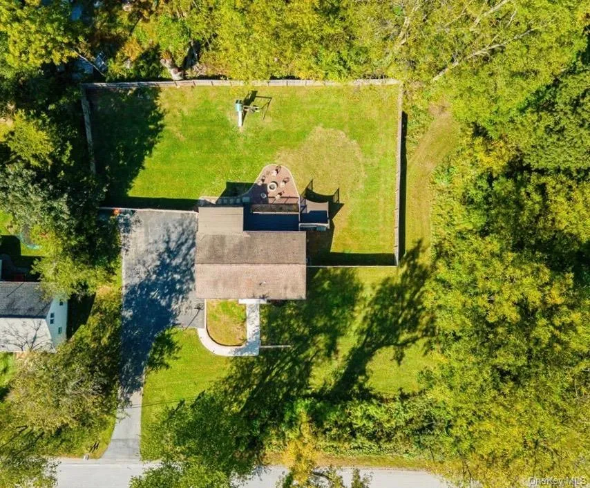 63 Martin Road Pleasant Valley, NY 12569