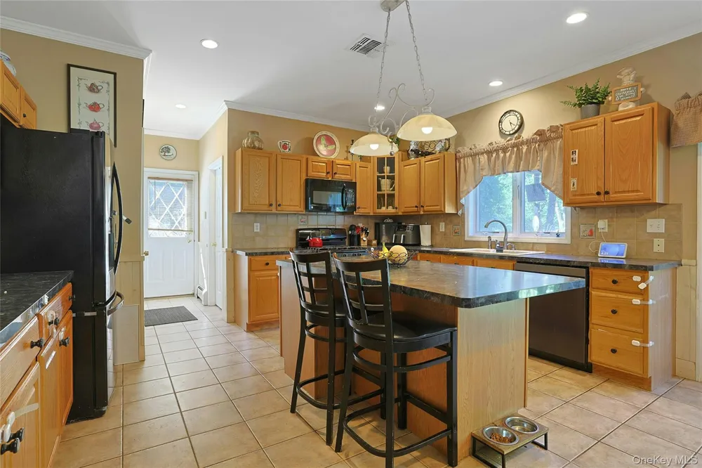 6 Anton Court Stony Point, NY 10980