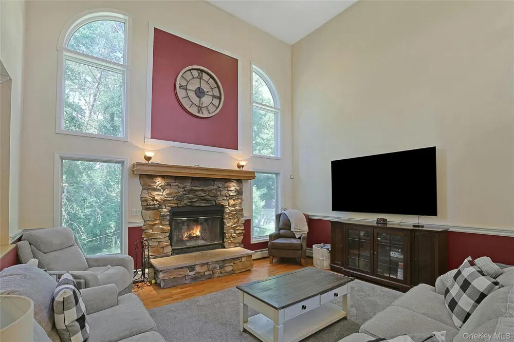 6 Anton Court Stony Point, NY 10980