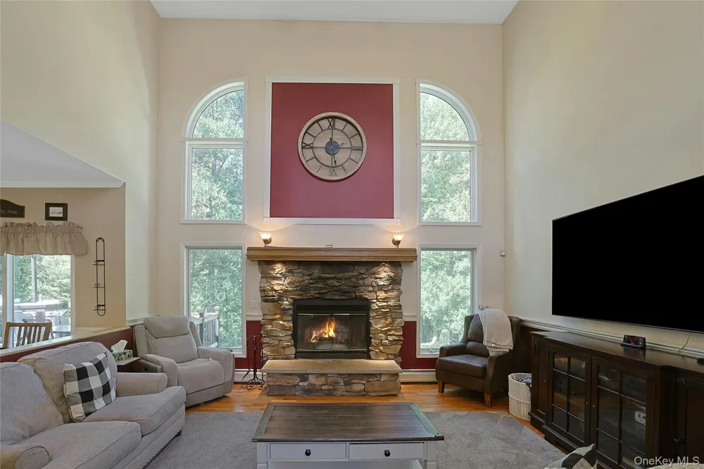 6 Anton Court Stony Point, NY 10980