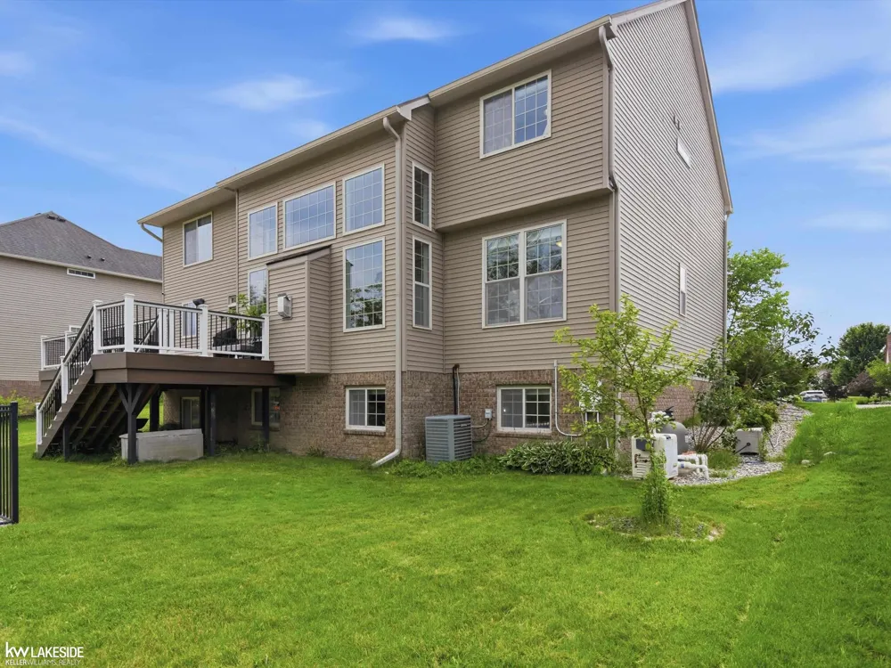 25346 Stanley Lane Lyon Charter Township, MI 48178