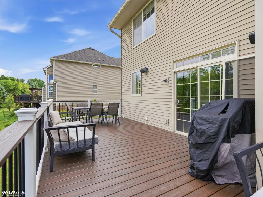 25346 Stanley Lane Lyon Charter Township, MI 48178