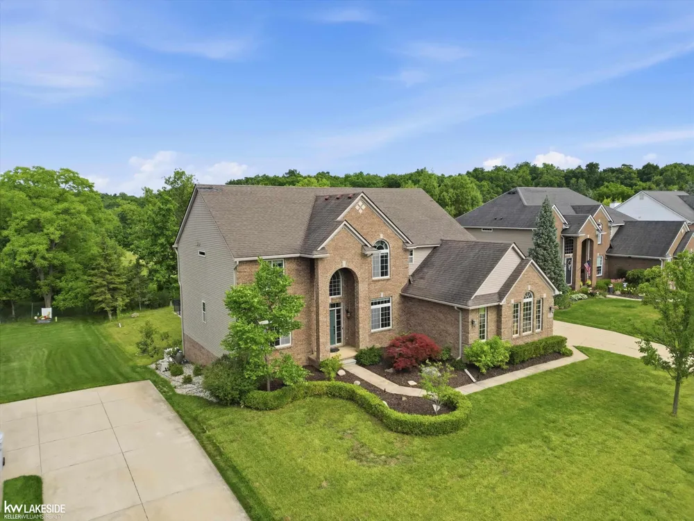 25346 Stanley Lane Lyon Charter Township, MI 48178