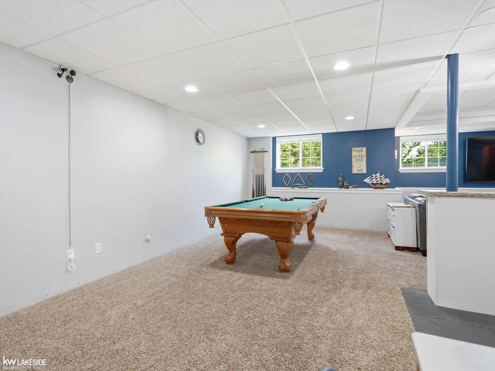 25346 Stanley Lane Lyon Charter Township, MI 48178