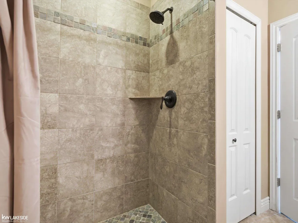 25346 Stanley Lane Lyon Charter Township, MI 48178