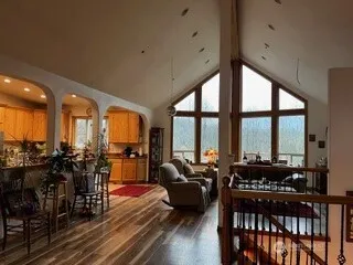 48219 284th Avenue SE Enumclaw, WA 98022