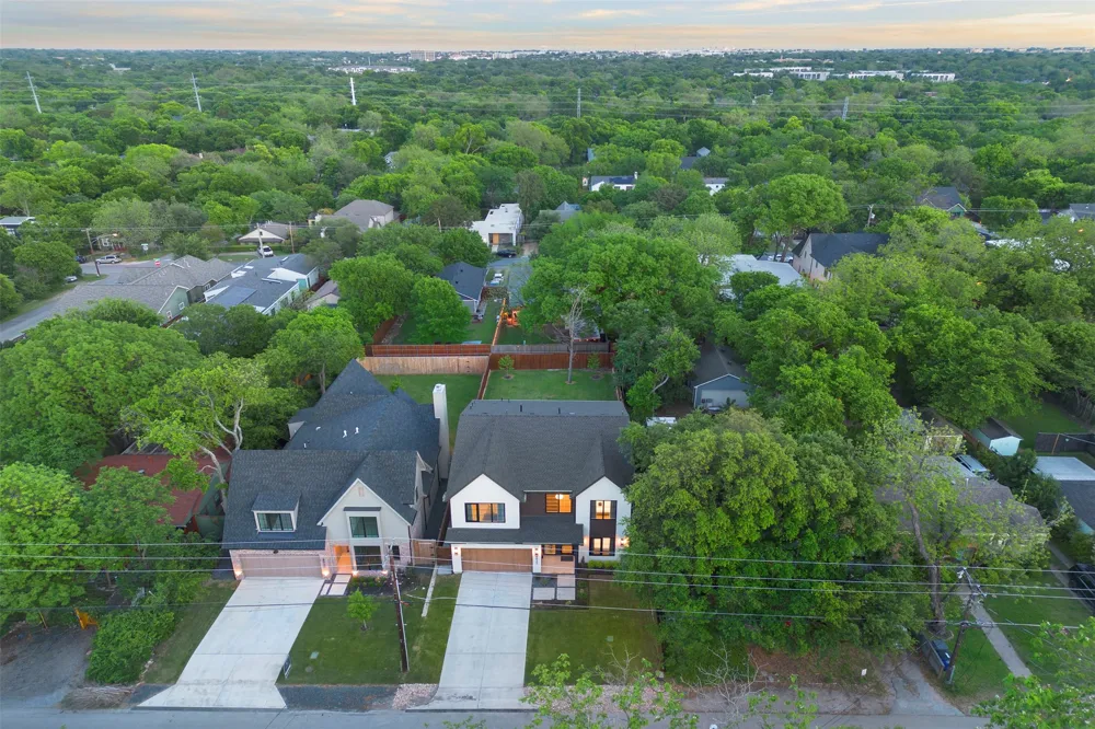 8922 San Benito Way Dallas, TX 75218